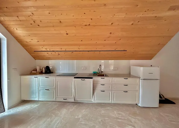 Alps Apartments